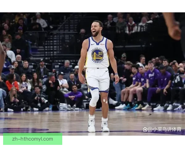 三球超越库里 成黄蜂三分王